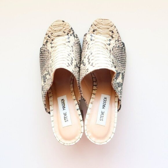 Steve Madden Cream & Black Esmeralda Snakeskin Peep Toe Mules / Slip On Sandals - Picture 5 of 16